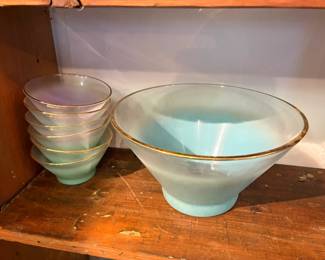 MCM Blendo Frosted Glass Bowl Set