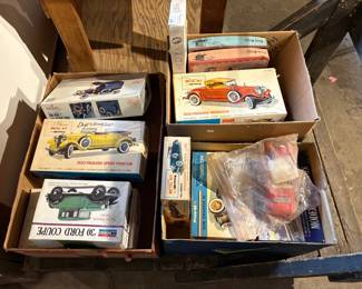 Hubbley Die-Cast Model Cars