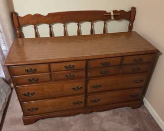 Bassett Cherry dresser w/ matching mirror & 