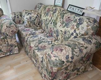 Couch/Sofa