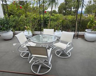 Patio Dining set, glass-top table w/ 4 Swivel Rocking Armchairs