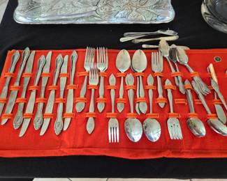 Flatware Service for 8
