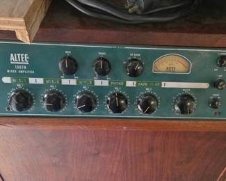 Altec 1567A Mixer Amplifier