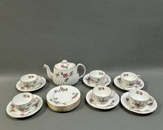 Lot 19: Vintage Minton Vermont Tea Set