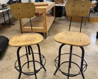 Fourhands bar stools