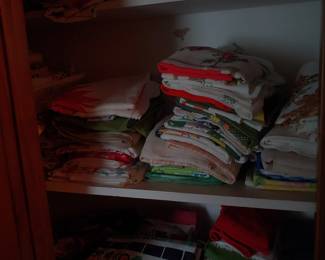 Various dish towels
