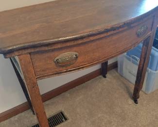 Oak table w/castors