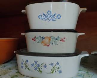 More Pyrex bowls