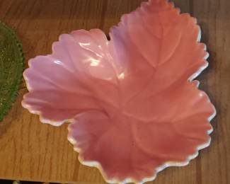 Vintage pink Leaf California