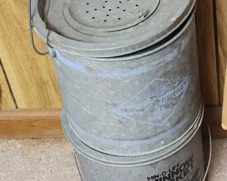 Two meter buckets