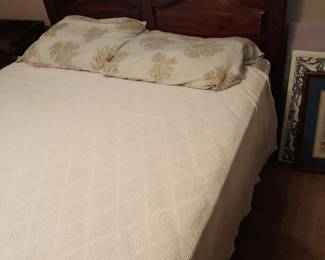 Full bed