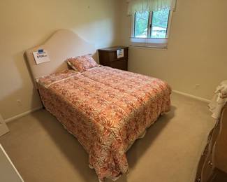 Queen Bed