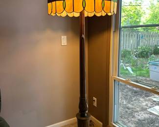 Tiffany Style Floor Lamp