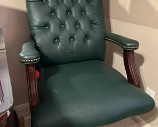Executive Desk Chair