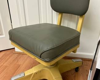 Harvard Industrial Desk Chair