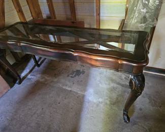 $145 Vintage wood sofa table with a removable glass top and cabriole legs.