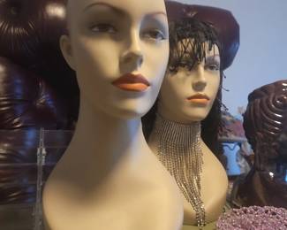 Mannequin heads