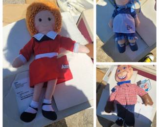Vintage stuffed dolls, NWT applesauce howdy doody, blue Bonnet Sue, Anne
