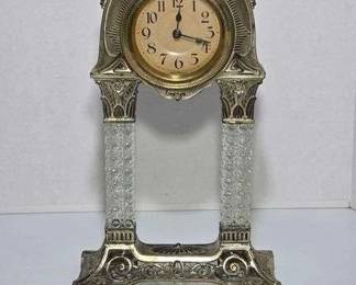 1 Mission Style Oak Mantel Clock