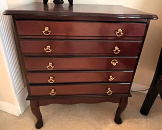 BUY IT NOW! $150.00. Five drawer chest. 22" W x 15 1/2" D x 27" H.Call Jan at 314 960-5700
