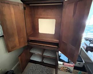 BUY IT NOW! $125.00. Very nice quality wardrobe. 40" W x 21 1/2" D x 78" H. Call Jan at 314 960-5700.