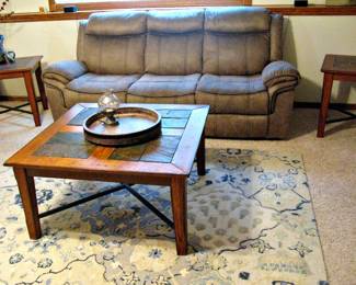  Knoxville Manual Motion Sofa with Console