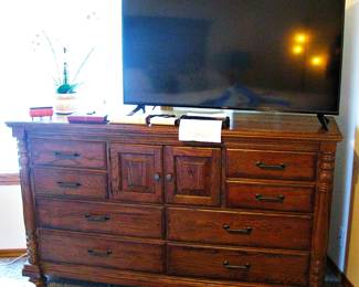  Traditional Handcrafted Amish Wood Cabinet and Lingerie Drawers