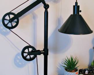 Finley & Sloane Adjustable Pulley System Table Lamp