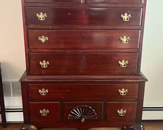 59. 9 Drawer Tallboy Dresser