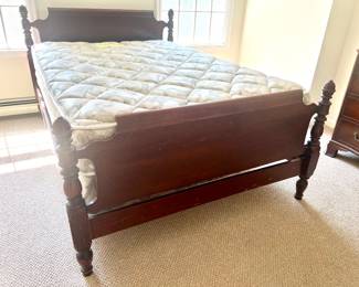 98. Full Sized Bed
