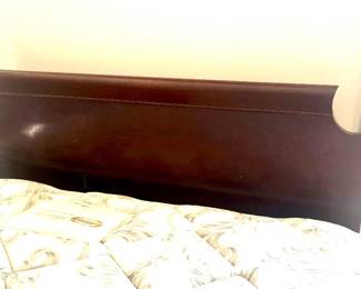 98. Full Sized Bed
