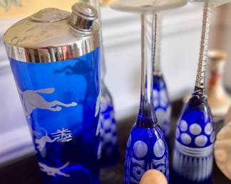 152. Hazel Atlas Sportsman Hunt Scene Cobalt Blue Cocktail Shaker 153. Cobalt Blue Cut to Clear Champagne Flutes Art Glass Set of 4