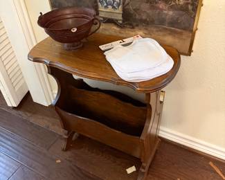 Small Table, Decor