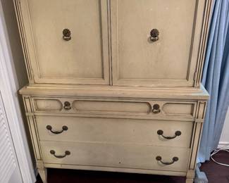 Armoire