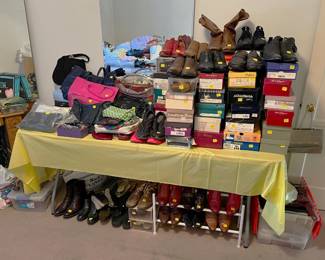Here are the shoes available in the sale.  The boxes show size 8, 8.5, 9, and 9.5.  Stop by to see the collection.