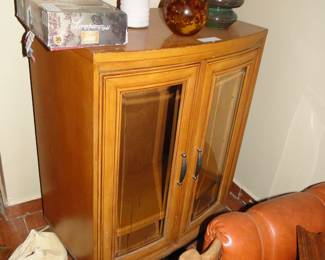 Lots of misc. small furniture pieces