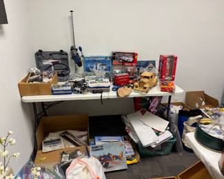 Dremel items, crafting, collections, plane models 