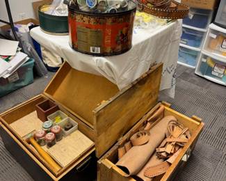Leather and tools 
