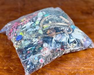 This lot features a collection of quality costume jewelry with a total weight of over 6lbs.