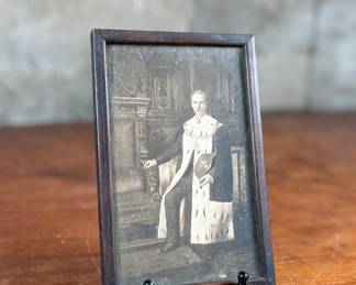 This lot features an antique hand-tinted photograph of Sir Daniel M. Stevenson, held in a frame with an article attached to the verso as shown in photos. This photograph measures in frame, 8” H x 5” W. Sir Daniel Macaulay Stevenson, 1st Baronet (1 August 1851 – 11 July 1944), was a Scottish politician, businessman and philanthropist, and former Chancellor of the University of Glasgow. His brother was Robert Macaulay Stevenson, a painter associated with the Glasgow Boys.