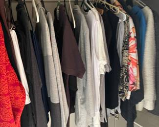Clothes 60% off 