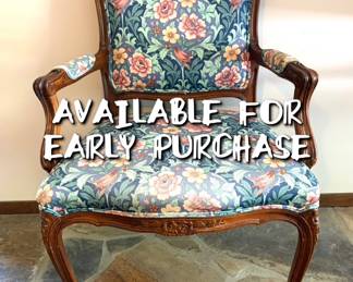 BUY NOW! Antique armchair - $80 - Delivery available for an additional charge — call/text 507-458-2542  