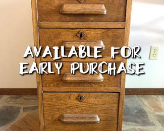 BUY NOW! Antique solid oak file cabinet drawers — 15.5“(L) x 29“(W) x 32“(H) — $100 — Delivery available for an additional charge — call/text 507-458-2542 