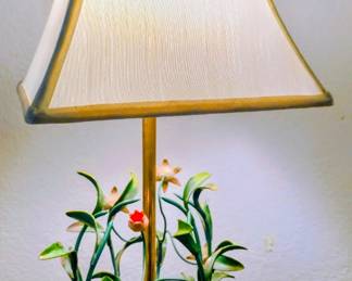 Vintage Hollywood Regency Style Floral table lamp