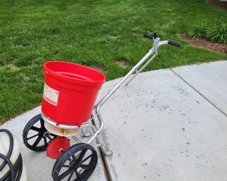 Seed spreader