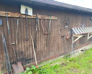 Yard Tools, Ladder