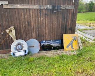 Car Parts, Street Signs