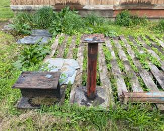 Vice Stand, Poor Man's Anvil (I Beam)