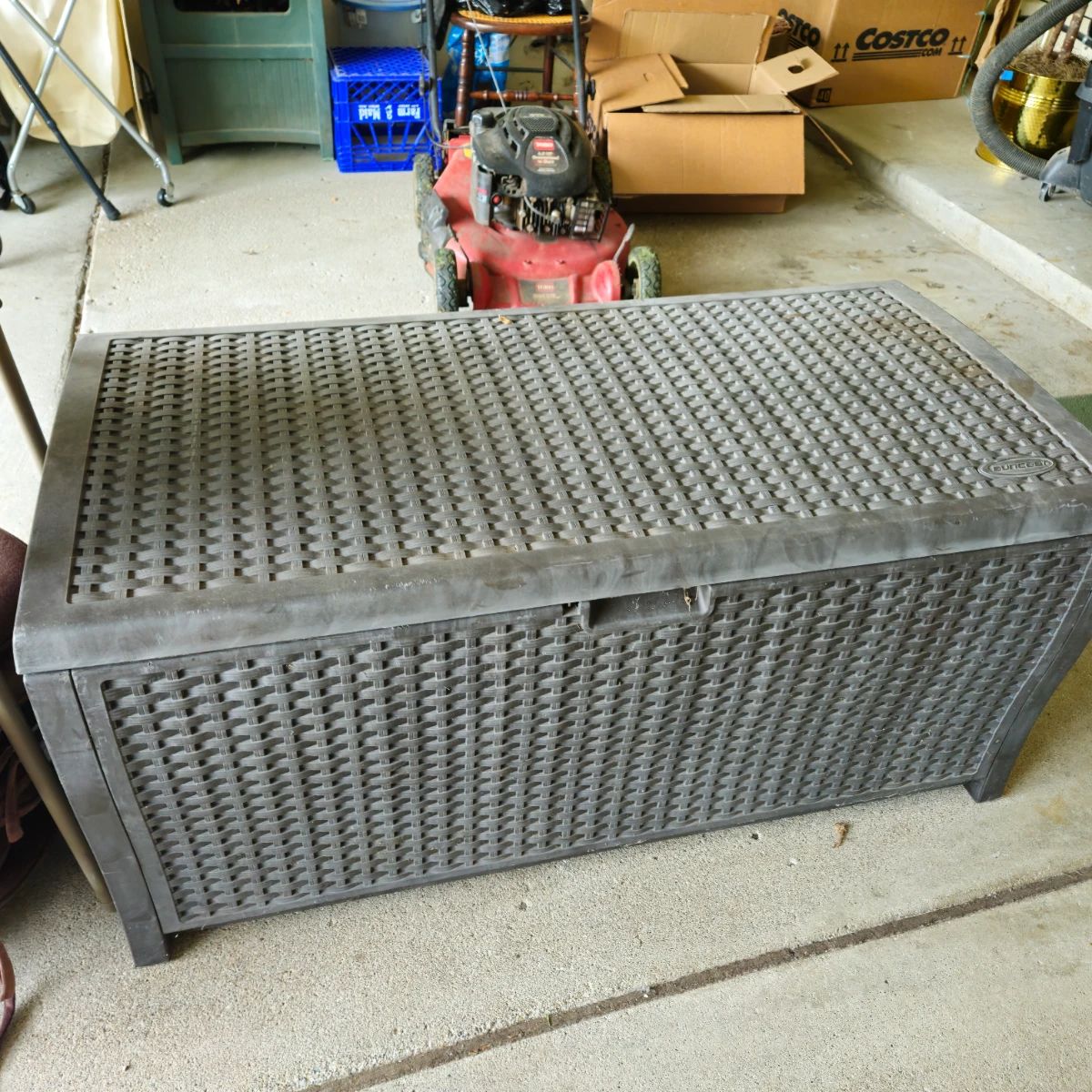 $30 Outdoor storage bin