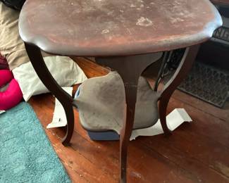 Mahogany occasional table